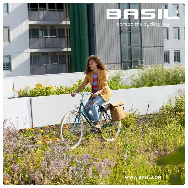 BASIL City Shopper 14-16L Pannier Camel – Bild 6