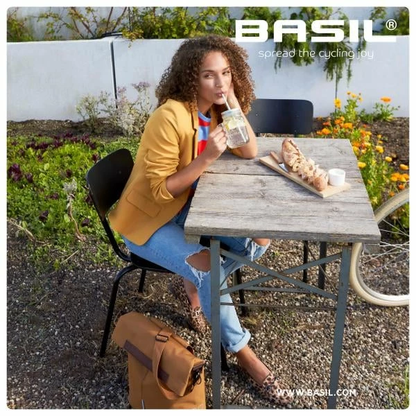 BASIL City Shopper 14-16L Pannier Camel – Bild 8